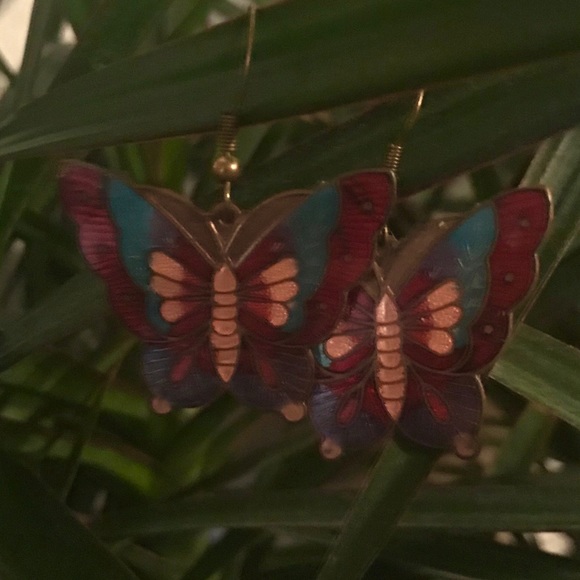 Fashion Butterfly Earrings - Picture 3 of 3